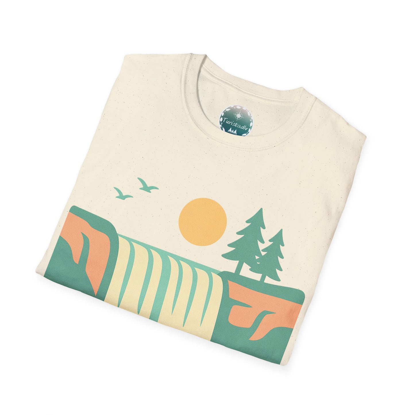 Camiseta de paisaje de cascada, Gráfico retro de naturaleza con pinos y sol, regalo de naturaleza, camiseta de viajero.
