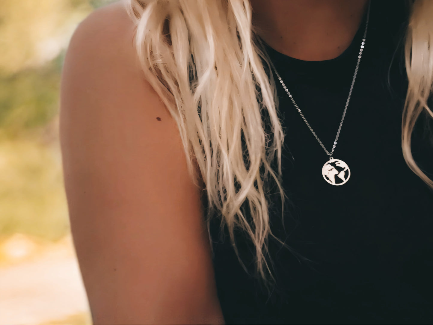 World pendant, WORLD necklace, Traveler necklace, Traveler gift, World map, Globe, Travel gift, Nomad, Travel jewelry