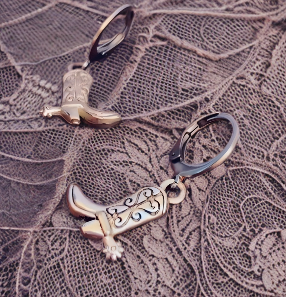 Earrings, Hoops, WESTERN BOOTS, boot earrings, cowboy, American style, cowboy boot earrings, boots, cowboy boot, western.