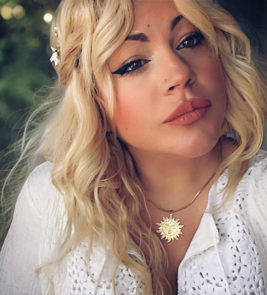 Sun necklace, Sun necklace, Sun pendant, Sun charm, Sun jewelry, Happy Sun, Smiling Sun pendant, Sun, HAPPY SUN. Surf necklace, summer, beach, summer necklace.