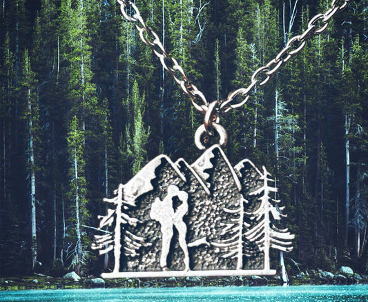 Collar de montaña, regalo de montaña, colgante montaña, encanto de montaña, collar de cordillera, collar de pareja, collar de viajero.