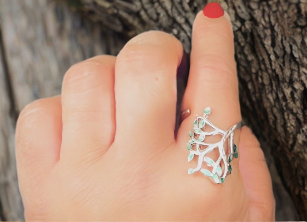 QAYWA ring, leaf ring, vine ring, adjustable leaf ring, nature ring, original ring, plant ring, green leaves.