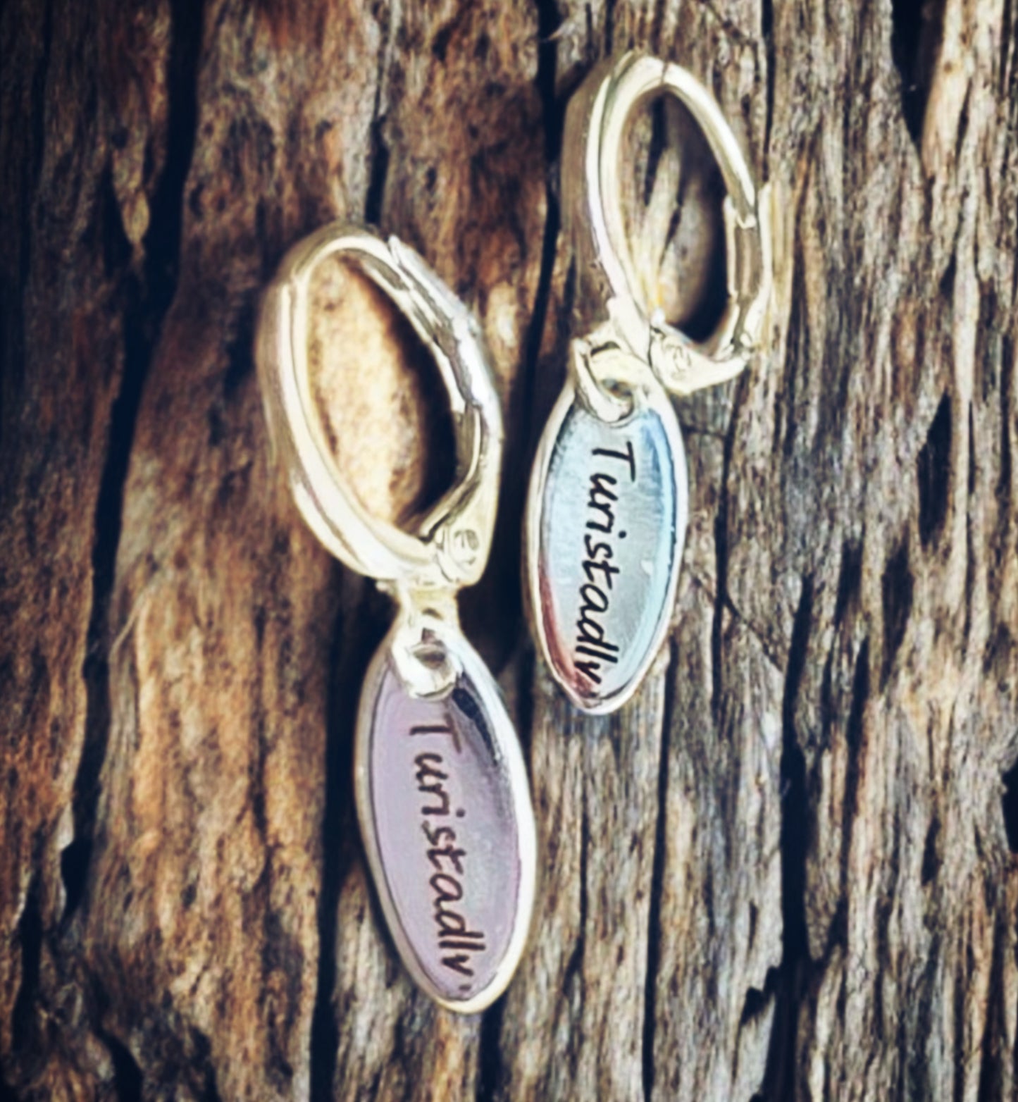 Traveler earrings, TURISTADLV, Hoops, traveler jewelry, traveler gift, free, travel, backpacker, hoop earrings, stackable hoops, surfing
