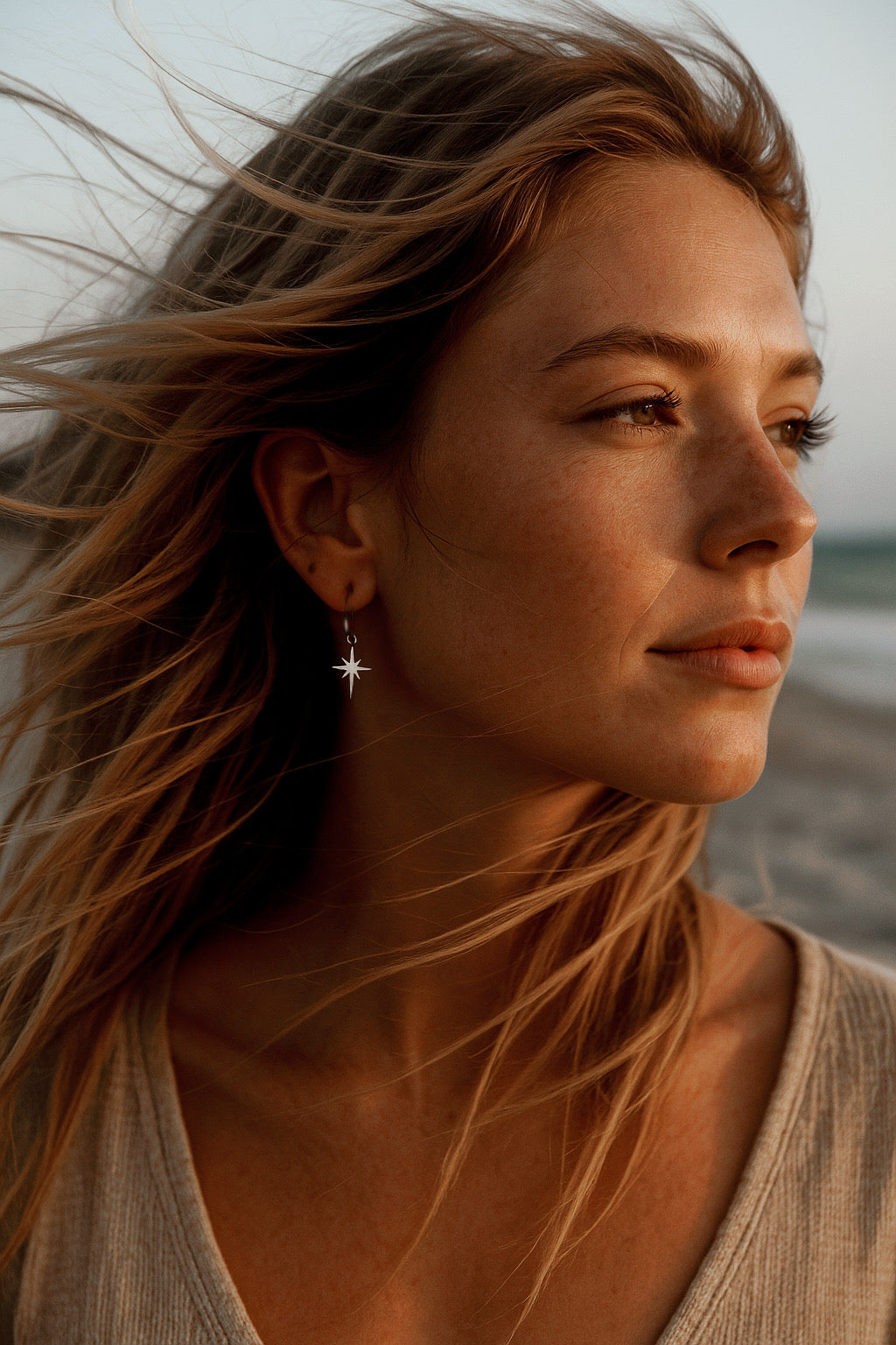 Aros Estrella Polar Acero Inoxidable · Pendientes Bohemios Minimalistas · Joyería Inspirada en el Cielo · Turistadlv