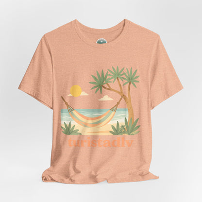 Camiseta de palmera de hamaca de playa , diseño Australiano, Camiseta gráfica Trópicos costeros del atardecer, camiseta de vacaciones, viaje