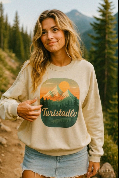 Sudadera de cuello redondo de Mountain Adventure - Suéter de naturaleza Snowy Mountain Hiker