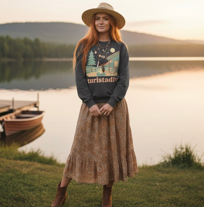 Sudadera de escena de fogata de cabaña, Ilustración de cabaña acogedora, cuello redondo de camping al aire libre