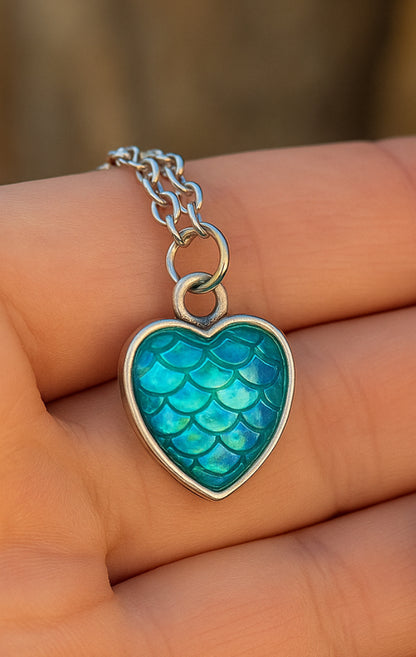Collar de Corazón Posidonia, Joya de Amor, Mediterráneo plateado
