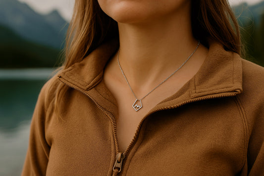 Minimalist mountain pendant, mountain charm, mountain range necklace, mountain pendant necklace, mountain necklace, traveler, mountaineer